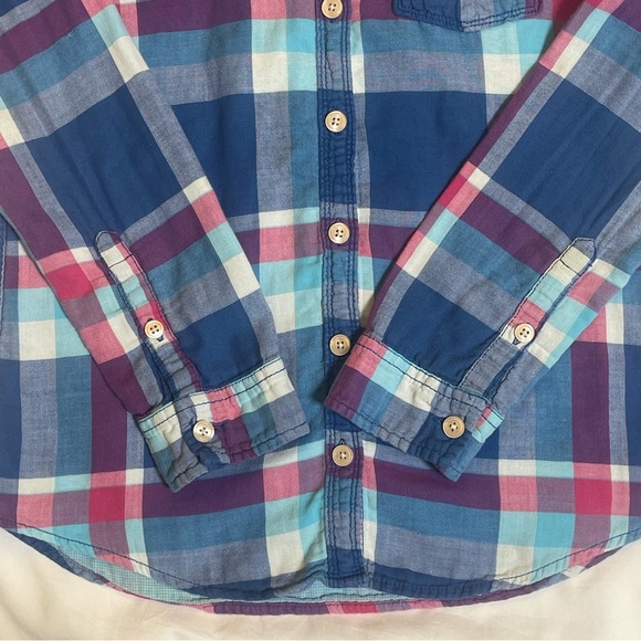 Hollister Women’s Plaid Button-Up Shirt Long Sleeve Blue Pink Purple size small - Picture 7 of 10